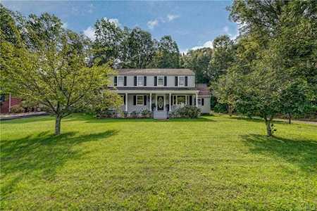 10541 Courtney Rd Glen Allen, VA 23060