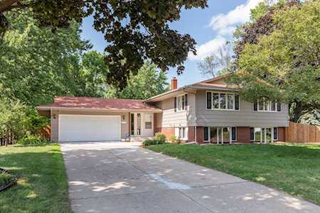 1947 Ryan Avenue W Roseville, MN 55113
