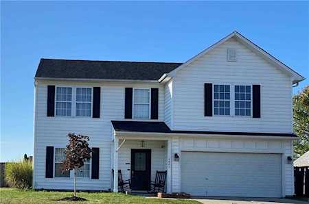 6445 Dusty Laurel Dr Whitestown, IN 46075
