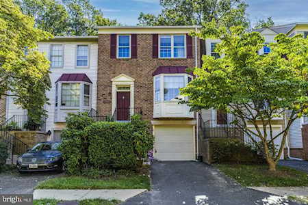 12222 Apple Orchard Ct Fairfax, VA 22033