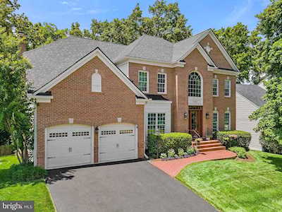 47305 Middle Bluff Place Sterling, VA 20165