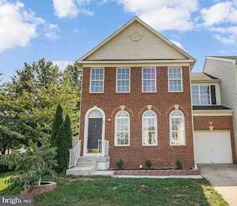 401 Baish Dr Leesburg, VA 20175