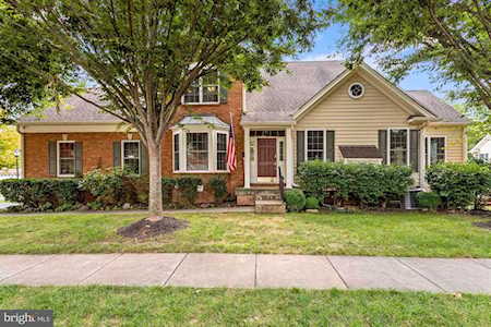15757 Cool Spring Dr Haymarket, VA 20169