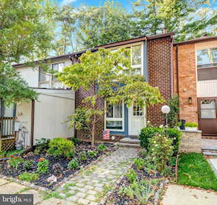 10569 Tolling Clock Way Columbia, MD 21044