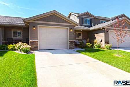 2508 E Meadowside Pl Sioux Falls, SD 57108