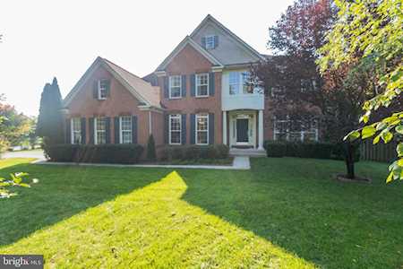 42337 Astors Beachwood Ct Chantilly, VA 20152