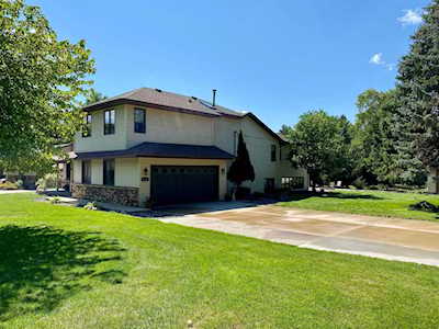 4137 Gale Circle Arden Hills, MN 55112
