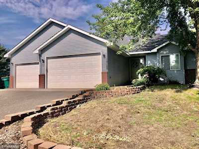10188 Pleasure Creek Pky W NE Blaine, MN 55434