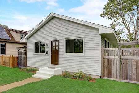1113 Fillmore Street NE Minneapolis, MN 55413