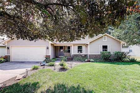 825 Country Ln Indianapolis, IN 46217