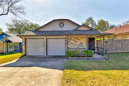 11611 Fruitwood PL Austin, TX 78758