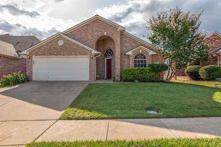 8755 Sunset Trace Drive Fort Worth, TX 76244