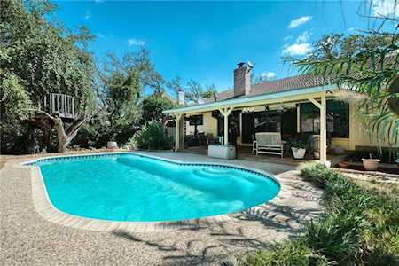 307 Shady Oak DR Georgetown, TX 78628