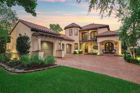 23 Libretto Ct The Woodlands, TX 77382