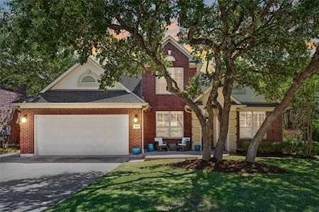 2702 Zambia DR Cedar Park, TX 78613