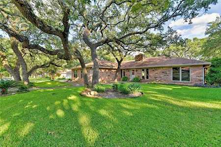 9203 Clearock DR Austin, TX 78750