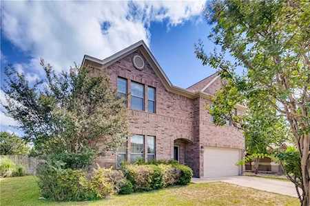 4620 Woodstock DR Georgetown, TX 78633