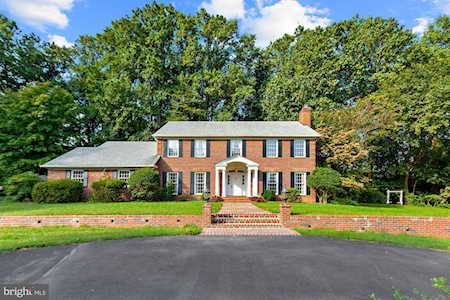 966 Towlston Rd Mclean, VA 22102