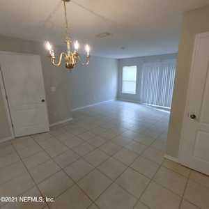 7716 Highchair Ln Jacksonville, FL 32210