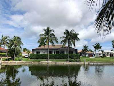 1111 Abbeville Ct Marco Island, FL 34145