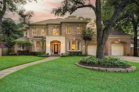 75 Hibury Dr Houston, TX 77024