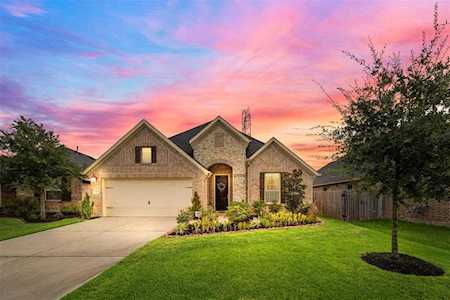7707 Collina Landing Trl Richmond, TX 77407