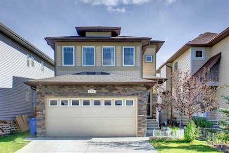 224 Panton Way NW Calgary, AB T3K 0X3