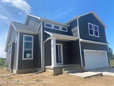 87 Dickens St Spring Arbor, MI 49283