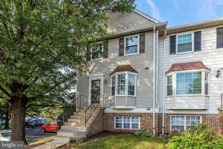 4103 Winter Harbor Ct #118A Chantilly, VA 20151