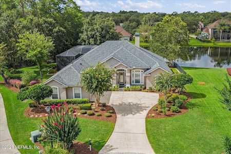 1421 Ivy Hollow Dr St Johns, FL 32259