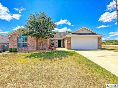 2909 Curtis Dr Copperas Cove, TX 76522