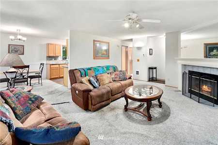 1101 10th St #4 Snohomish, WA 98290