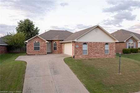 300 Mountain Edge Van Buren, AR 72956