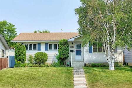 4624 Rundlehill Rd NE Calgary, AB T1Y 2P5