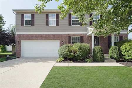 10891 Gresham Place Noblesville, IN 46060