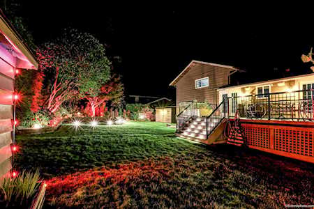 280 54 Street Delta, BC V4M 3G5