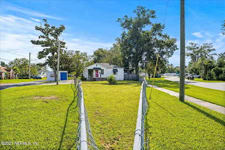 5112 Blackburn St Jacksonville, FL 32210