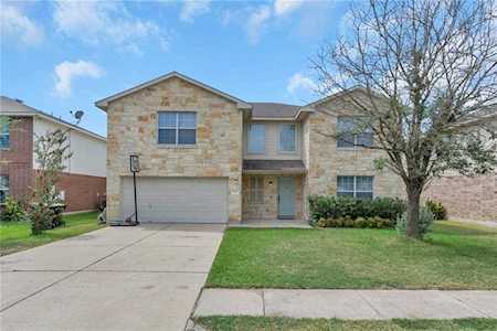405 Blackman TRL Hutto, TX 78634