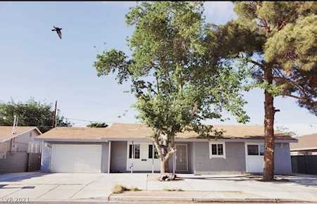 4664 E Utah Ave Las Vegas, NV 89104