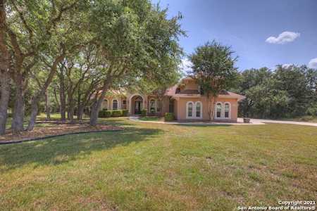 2670 Red Bud Way New Braunfels, TX 78132