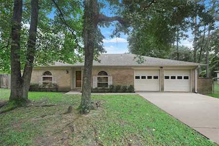 3219 Brooktree Ln Spring, TX 77380