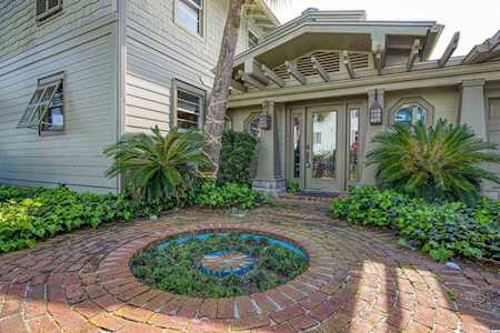 3806 North Ocean Blvd. Myrtle Beach, SC 29577