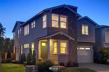 17826 38th Dr SE #11 Bothell, WA 98012