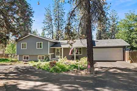 13305 W Meadowview Ln Nine Mile Falls, WA 99026