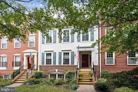 719B Massey Ln #B Alexandria, VA 22314