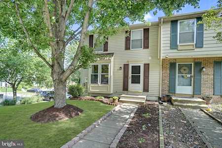 7501 Summer Blossom Ln Columbia, MD 21046
