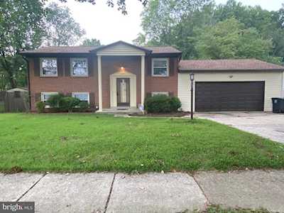 4211 Canyonview Dr Upper Marlboro, MD 20772