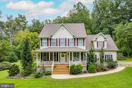 5820 Brooks Woods Rd Lothian, MD 20711