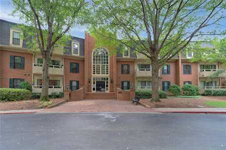 25214 Plantation Dr NE #214 Atlanta, GA 30324