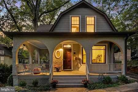 7418 Hancock Ave Takoma Park, MD 20912